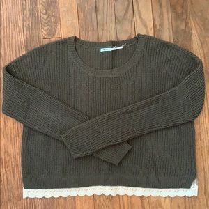 Crop sweater